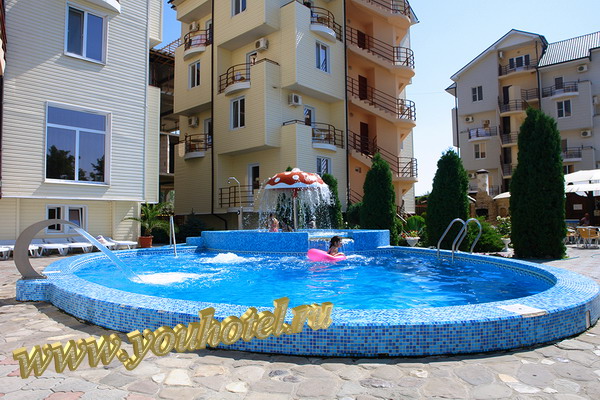 Витязево гостевой дом &quot;Золотое руно&quot; бассейн